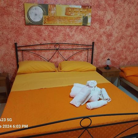 Holiday House Apartment Porto Cesareo Exterior photo